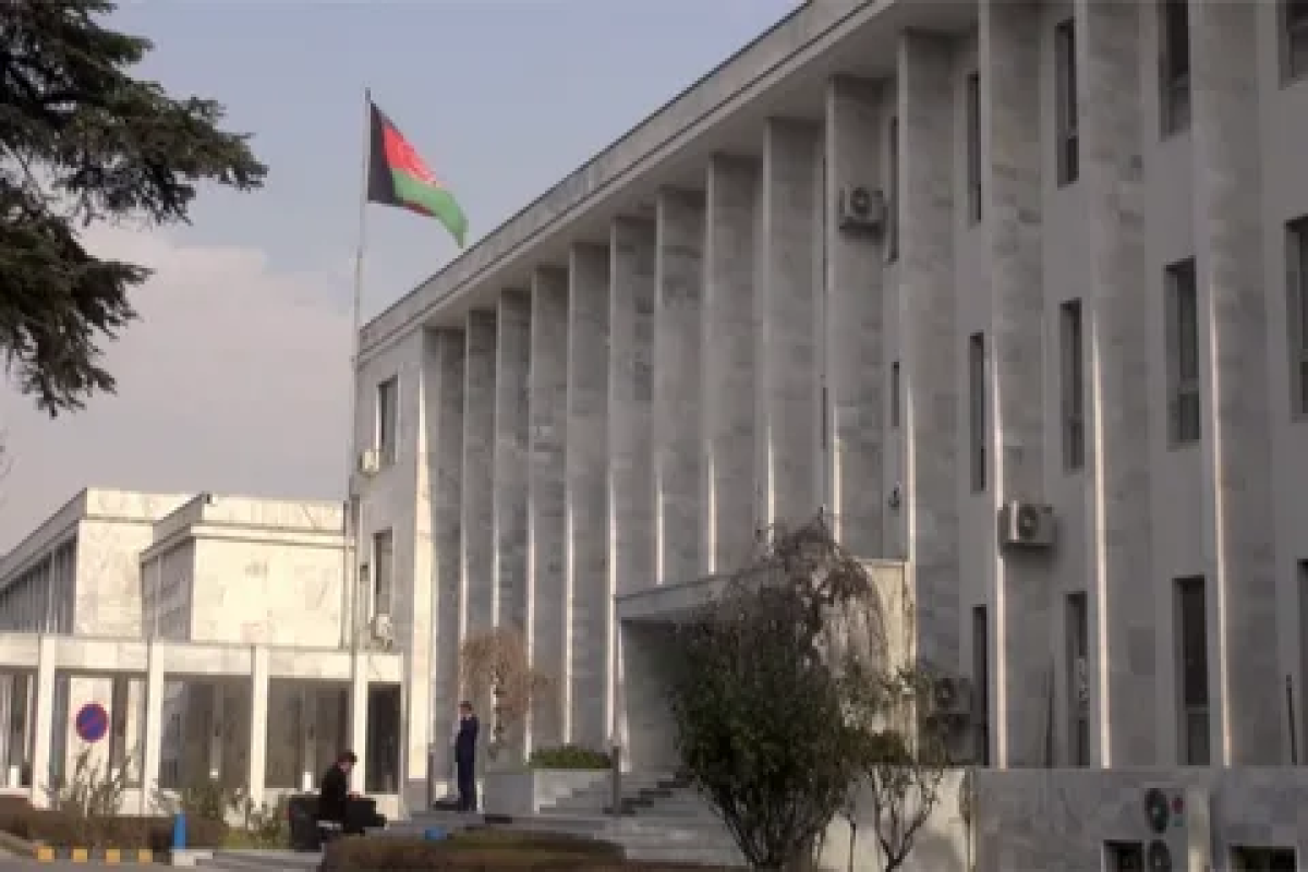 Blast near Afghan foreign ministry kills 6, hurts several-UPDATED 