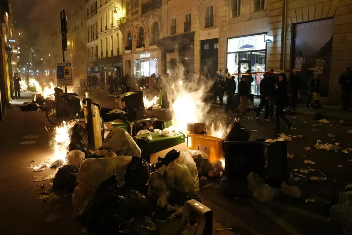 Paris sanitation workers to stop strike from March 29
