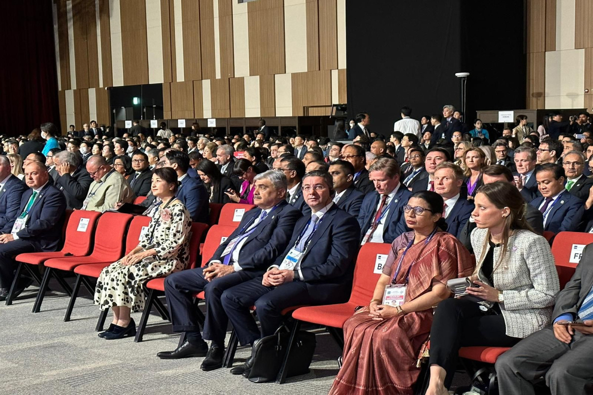 Azerbaijan’s Minister of Finance attends ADB Governing Council’s annual meeting