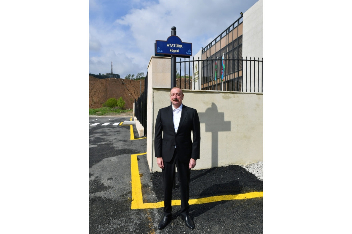 Azerbaijani President unveiled the board with the “Ataturk Street” sign-UPDATED 