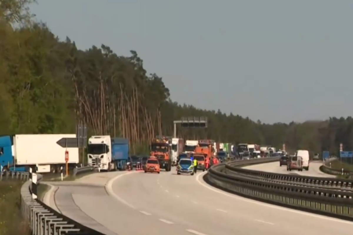 52 injured in highway collision in Germany