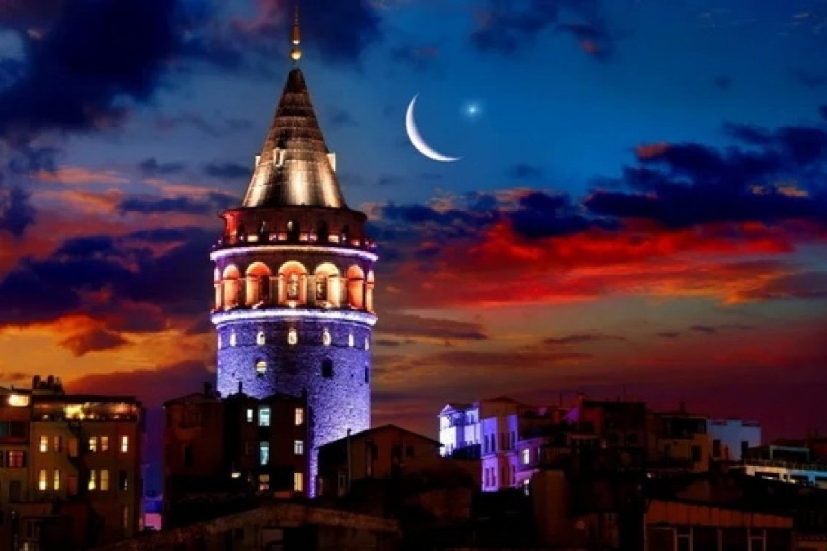 Galata Tower projected with Heydar Aliyev's picture