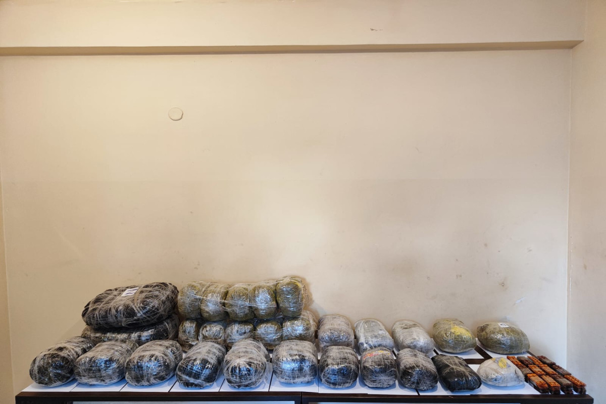 Azerbaijan prevents smuggling of 39 kg of drugs from Iran-PHOTO 