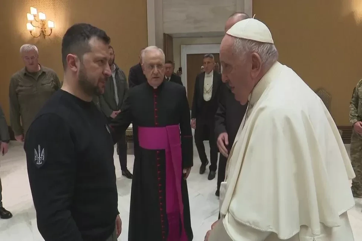Pope Francis meets with Ukrainian President Volodymyr Zelensky at the Vatican