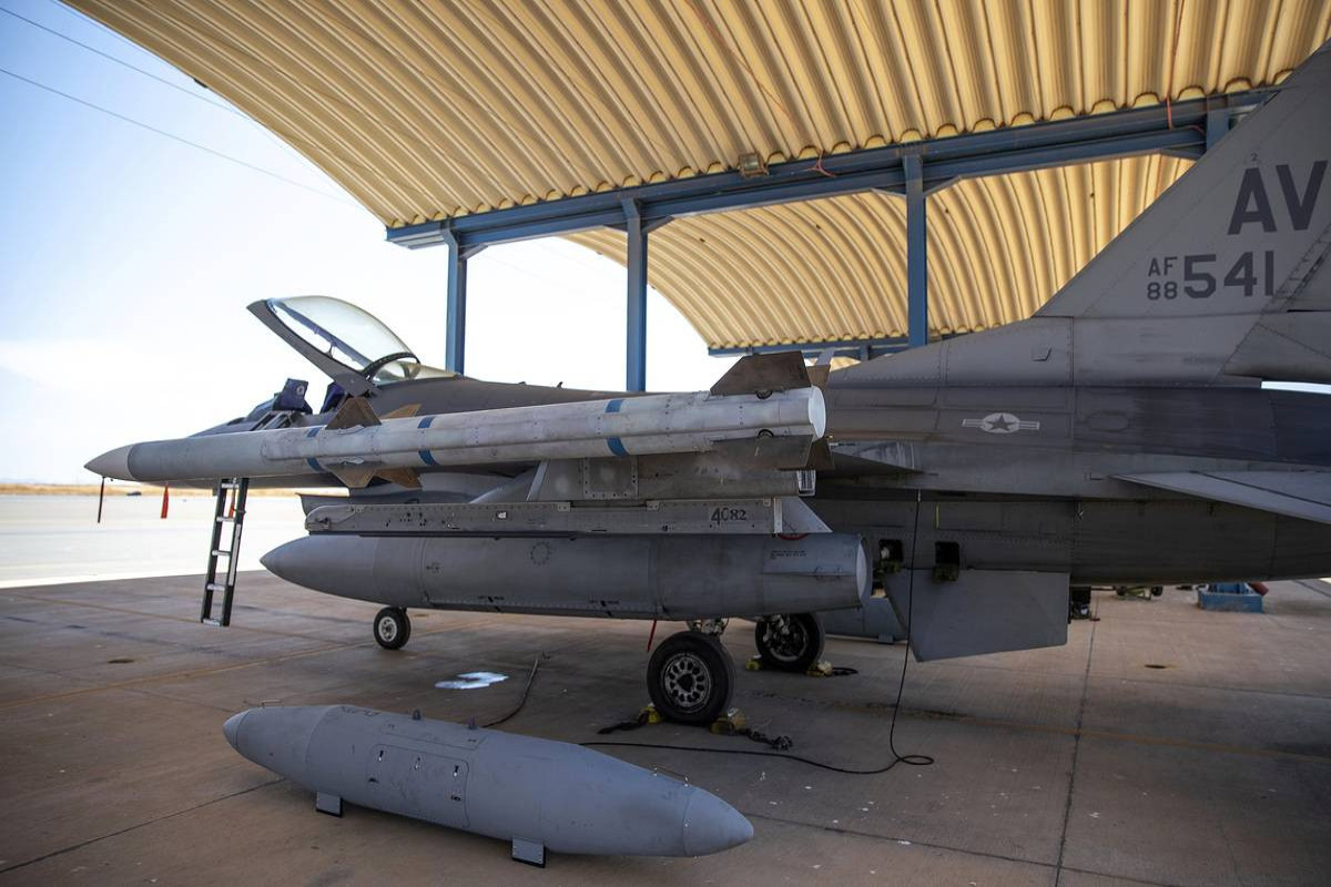 F-16 delivery to Kyiv to accelerate implementation of NATO standards in the Ukrainian Air Force