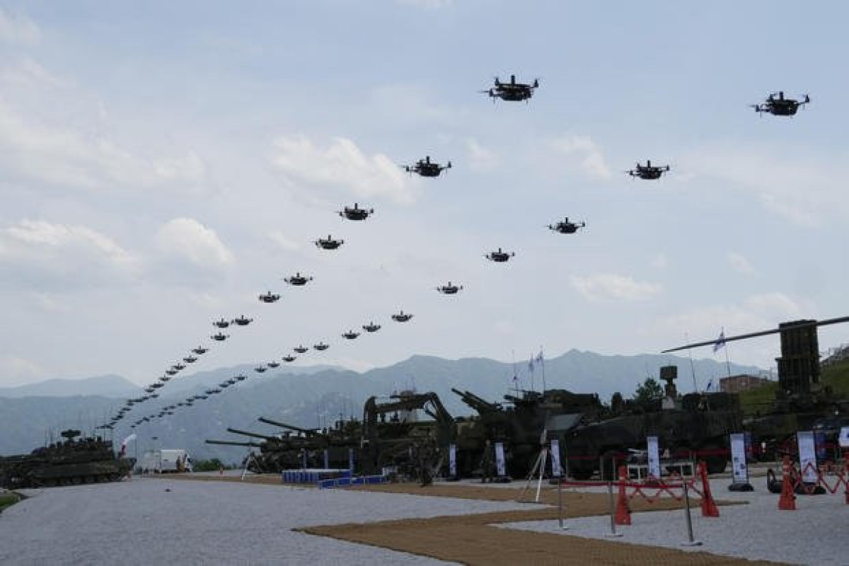 U.S. and South Korean troops hold large live-fire drills near border with North Korea