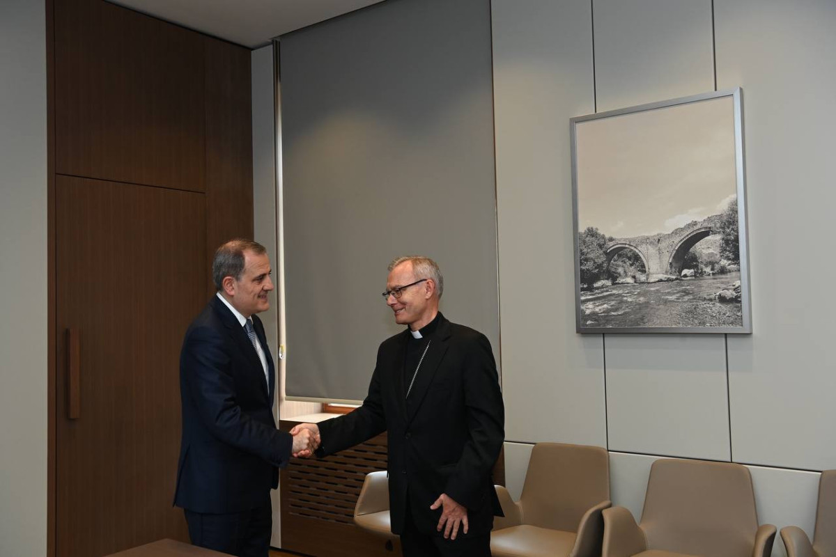 Azerbaijani FM meets with the Apostolic Nuncio of the Holy See in Azerbaijan