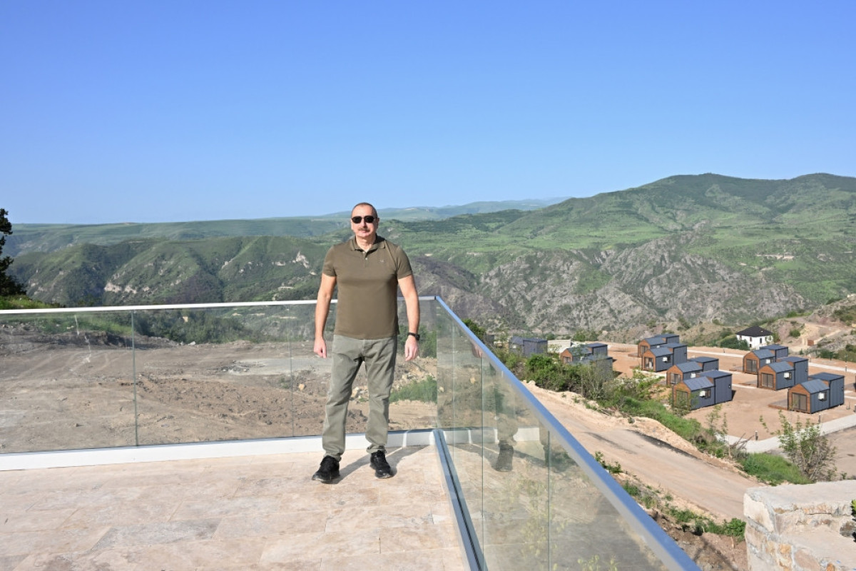 Signs at intersection of Khosrov bey Sultanov and Zangazur streets were unveiled in city of Lachin
