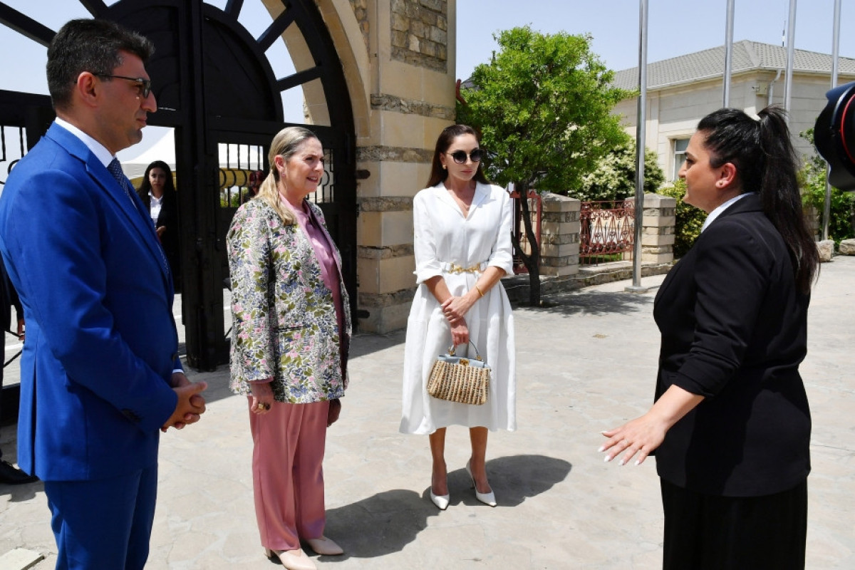 First Ladies of Azerbaijan and Israel visit Gala Archaeological-Ethnographic Museum Complex