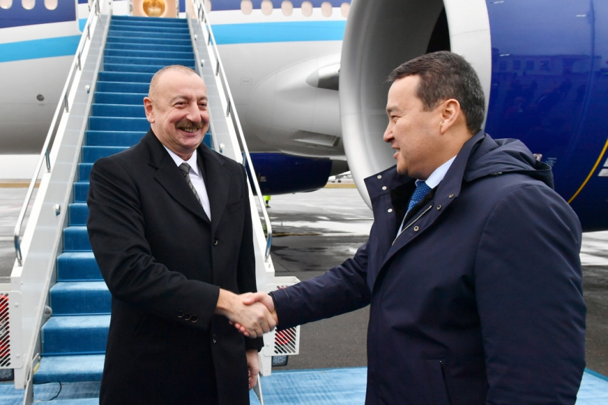 President Ilham Aliyev embarked on visit to Kazakhstan