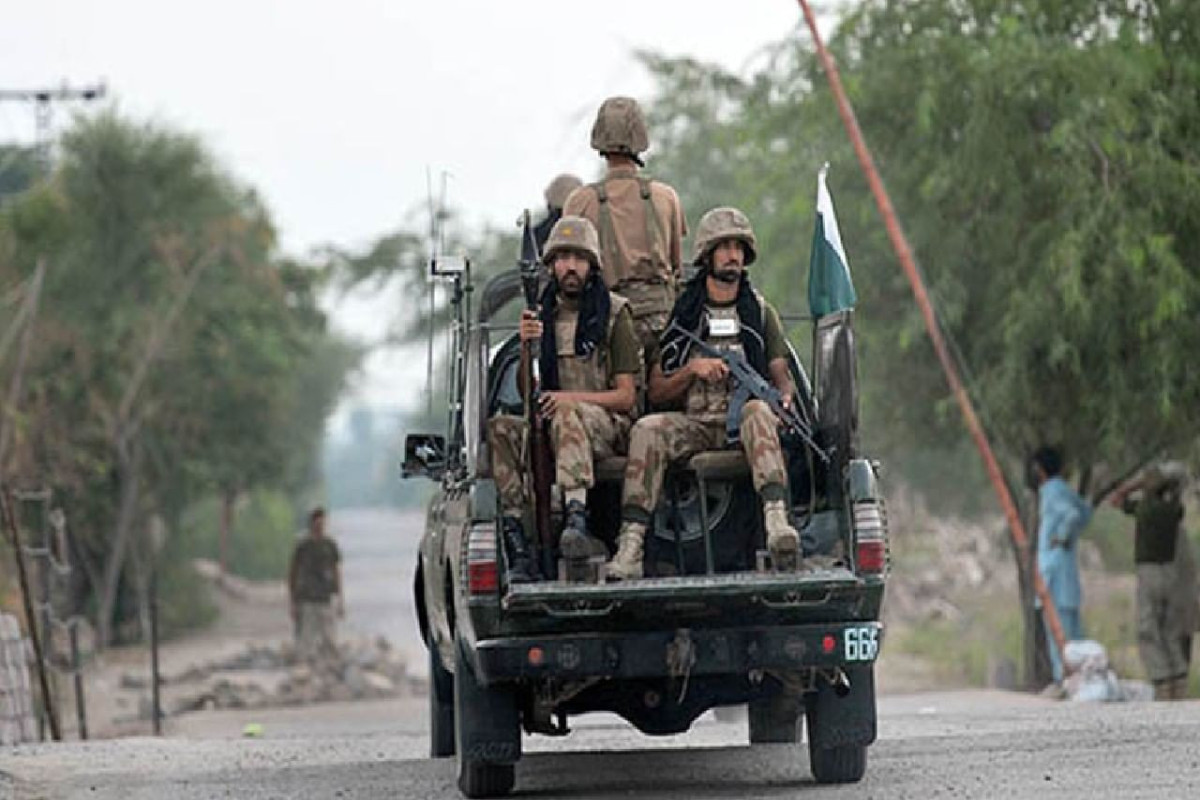 3 soldiers, 2 terrorists killed in military operations in NW Pakistan