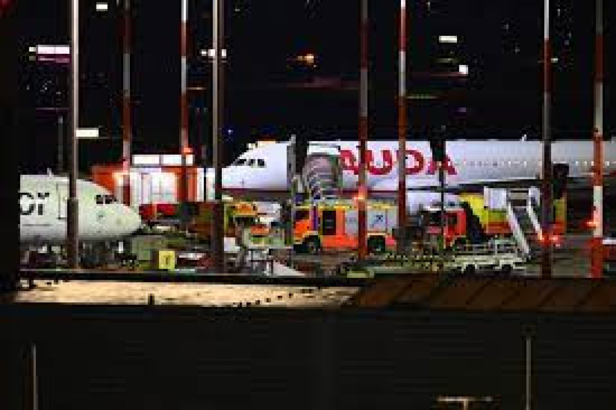 Hamburg airport closed after possible hostage situation