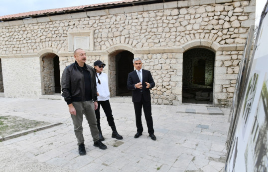 Azerbaijani President views restoration work carried out by Heydar Aliyev Foundation in Mamayi Mosque, Shusha-UPDATED 