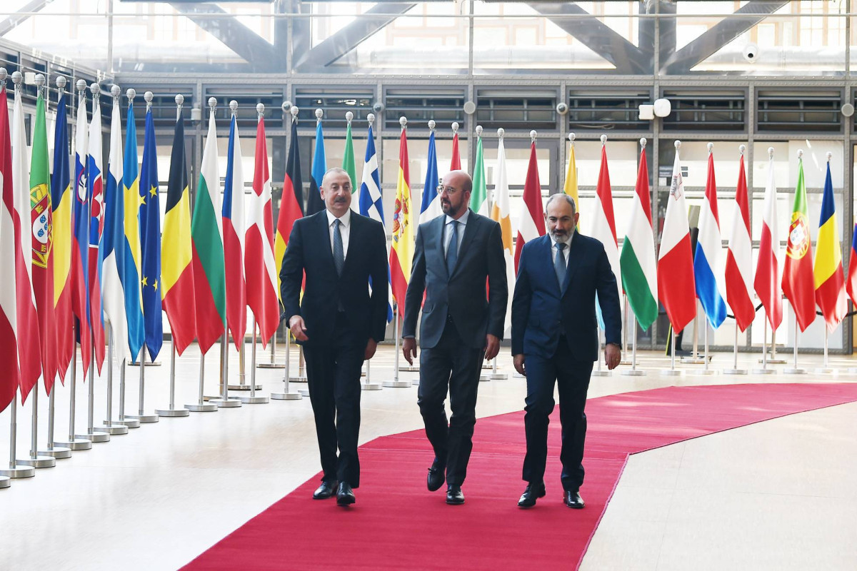 Brussels in talks with Azerbaijan and Armenia for tripartite meeting — MEDIA