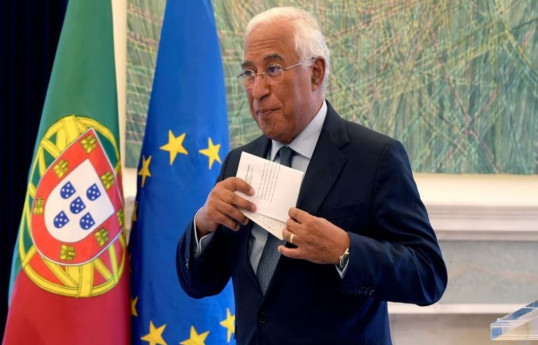 Portugal's PM soothes investors after resignation over corruption probe