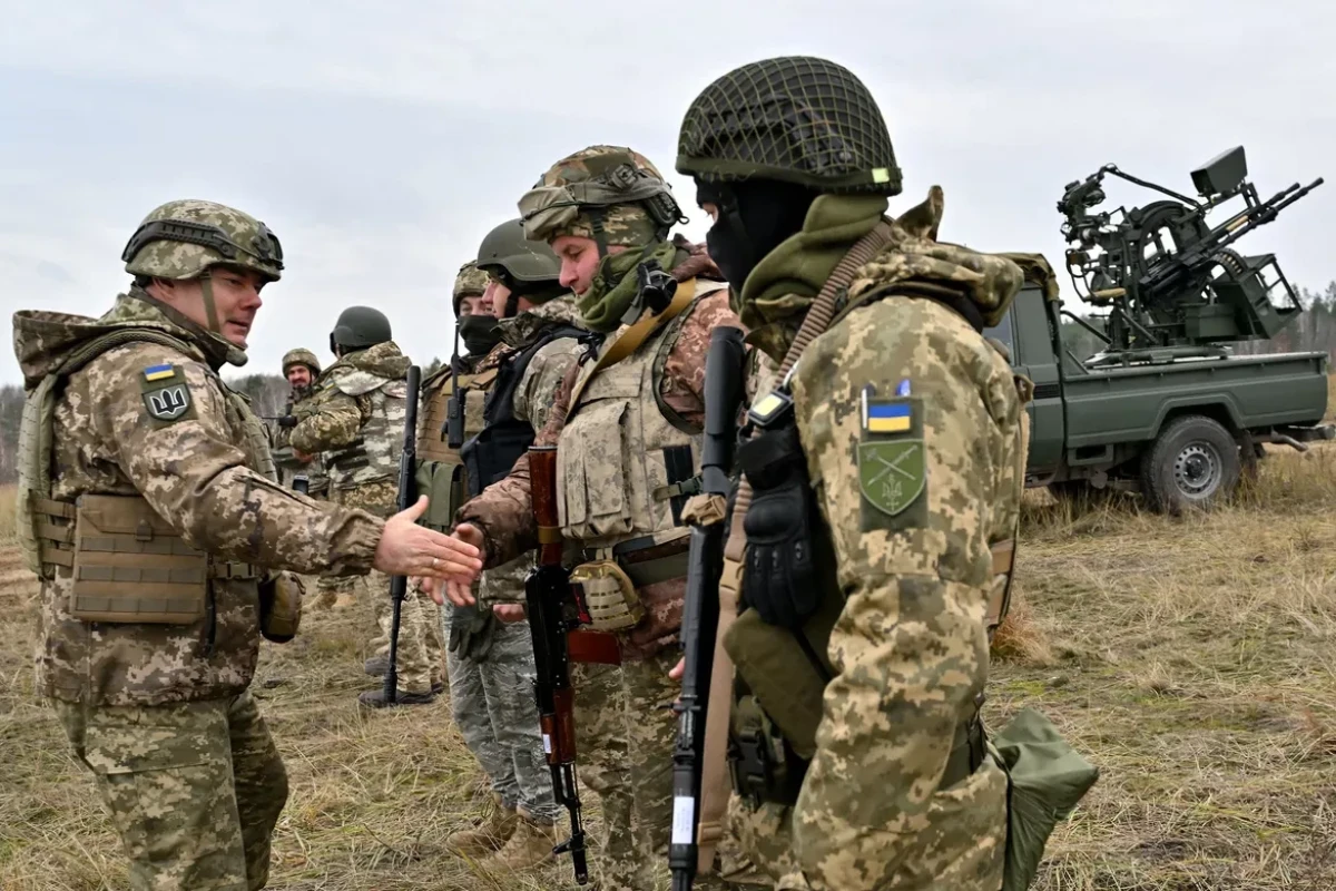 New US aid for Ukraine risks slipping to mid-December — Bloomberg
