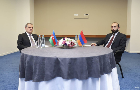 Jeyhun Bayramov, Minister of Foreign Affairs of Azerbaijan and Ararat Mirzoyan, Minister of Foreign Affairs of Armenia