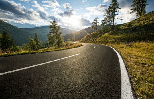 Azerbaijan approves Action Plan on int'l corridors passing through its territory