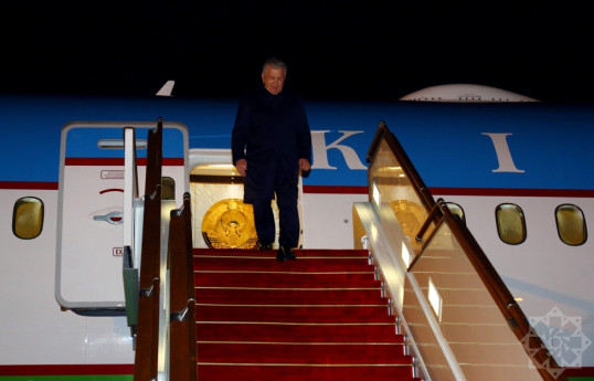 President of Uzbekistan arrives in Azerbaijan on a working visit