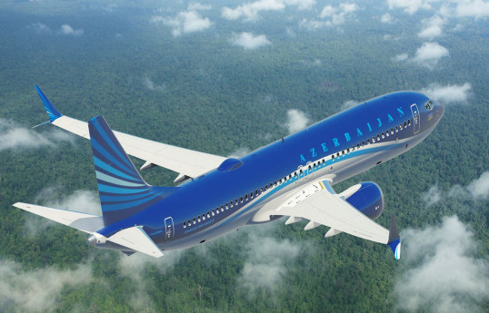 AZAL starts selling air tickets at discounted prices