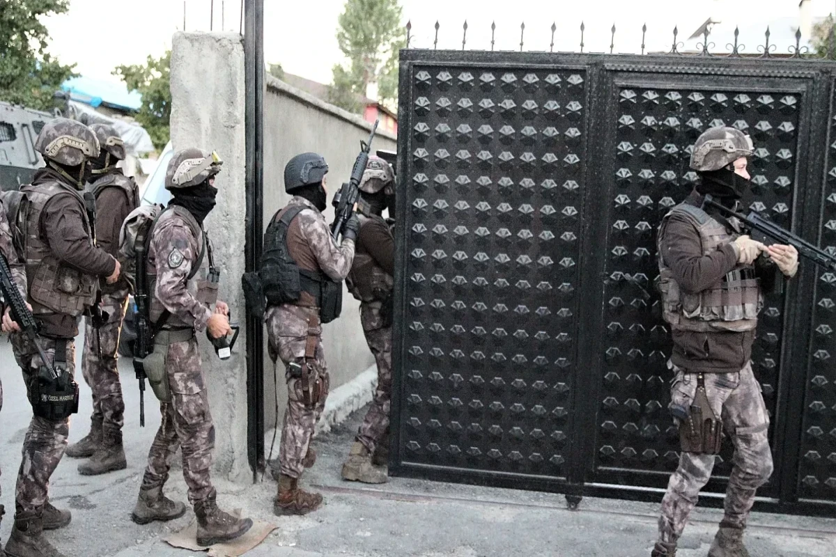 Türkiye detains 90 people during operation against PKK
