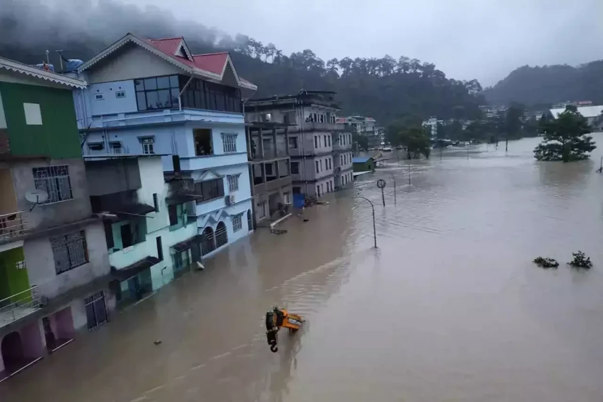 Fourteen dead, 102 missing after Indian glacial lake bursts bank in heavy rain