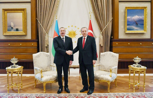Azerbaijani President Ilham Aliyev congratulates Turkish President