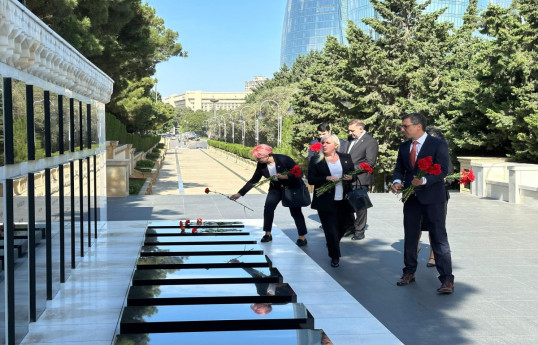Secretary General of Georgian Parliament embarks on visit to Azerbaijan