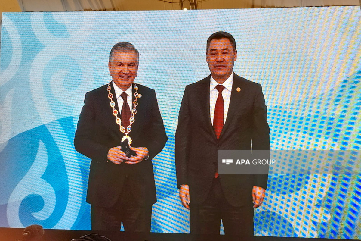 President of Uzbekistan was awarded Order of Honor of CIS