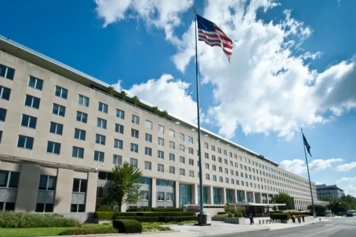 State Department: About 1,500 citizens and family members have departed Israel on US-chartered transportation