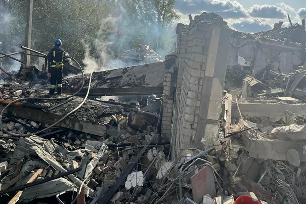 Russian missile attack kills six in distribution center in Kharkiv