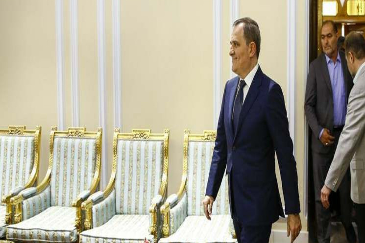 Azerbaijani FM arrives in Iran-PHOTO -UPDATED 