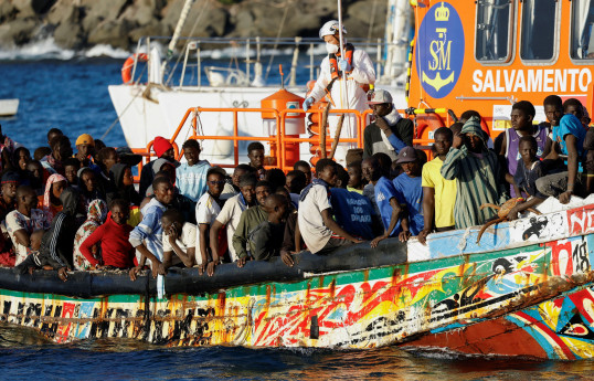 Spain to create emergency accommodation for 3,000 migrants