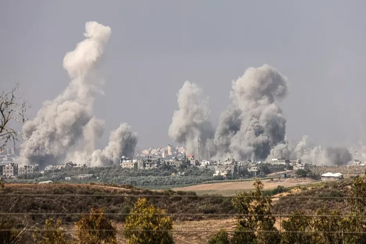 Intense aerial strikes hit Gaza as internet services cut off-VIDEO -UPDATED 