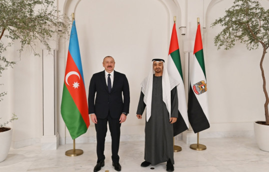 Azerbaijani President makes a phone call to the President of the UAE