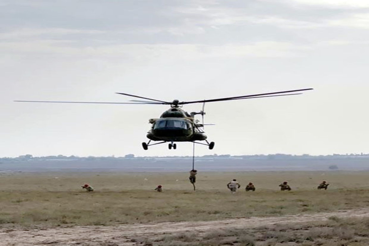 Underwater attack special forces’ airborne training sessions were held-VIDEO 