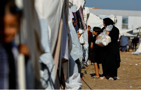 Egypt says 'Israeli obstacles' impeding aid delivery to Gaza - Ministry