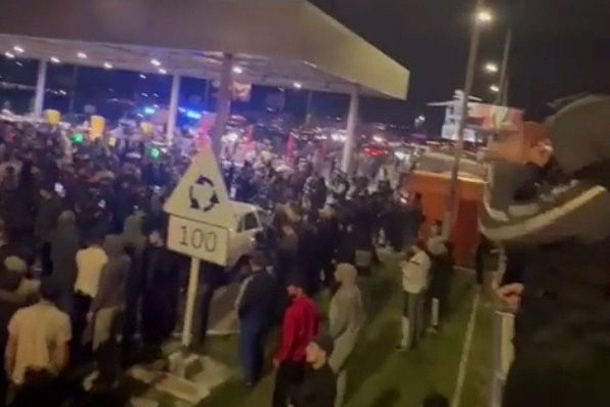 More than 20 people injured as a result of the riots at Makhachkala airport-VIDEO -UPDATED-2 