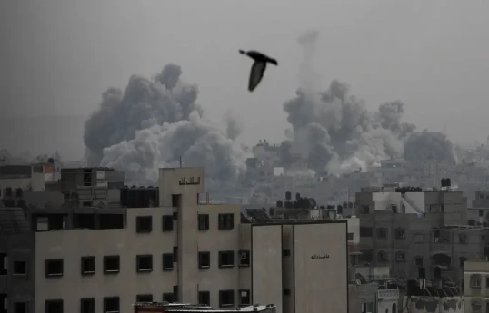 Lebanon militants fire at Israel as border clashes escalate