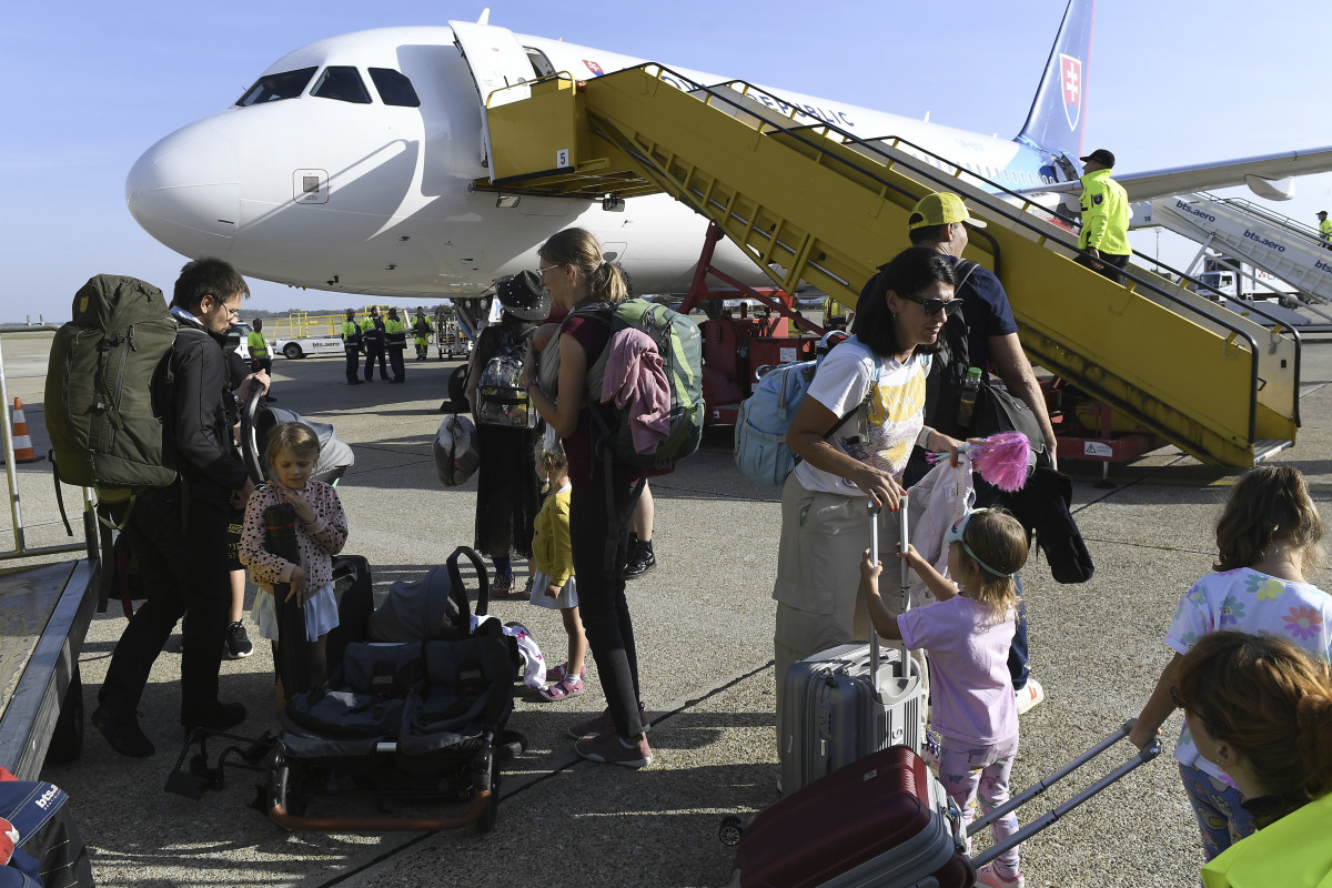 US State Department is suspending charter flights from Israel Tuesday due to lack of demand