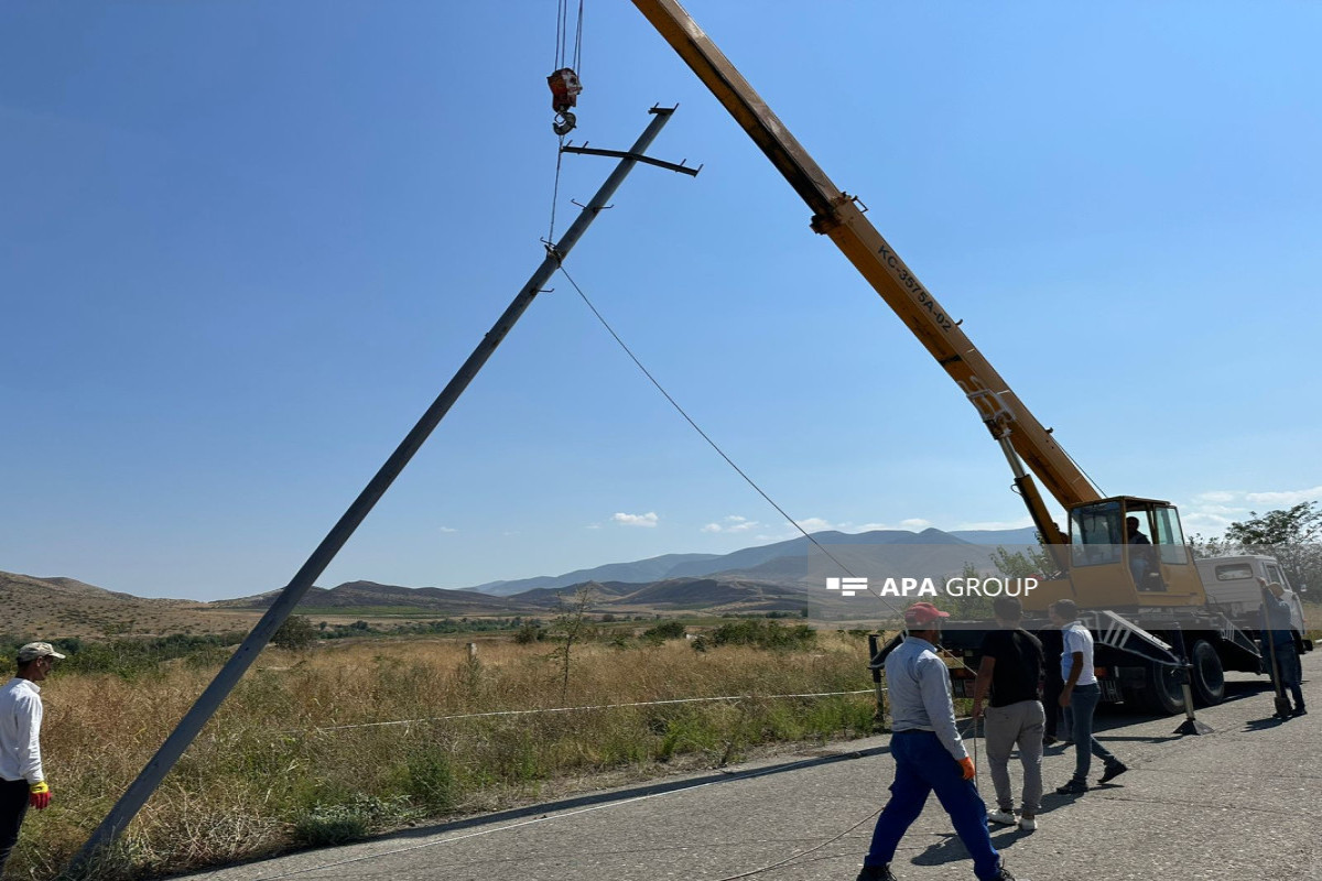 Electricity supplied to Aghdam-Khankandi road where Azerbaijan Red Crescent Society's food delivery waits-PHOTO -UPDATED 