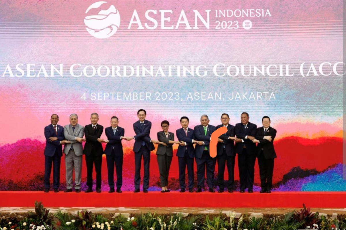 ASEAN leaders seek to assert bloc's relevance at annual summit