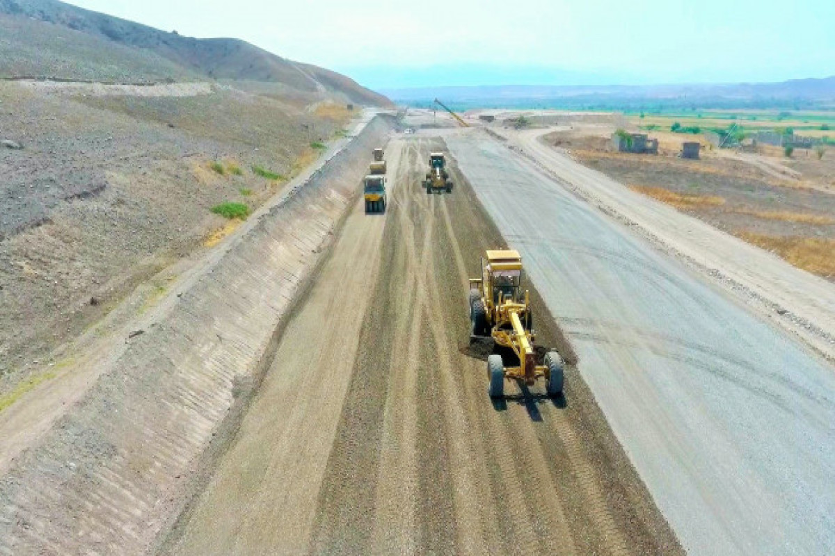 Azerbaijani President allocates AZN 20 mln for construction of "Yeni Gubadli-Lachin" highway