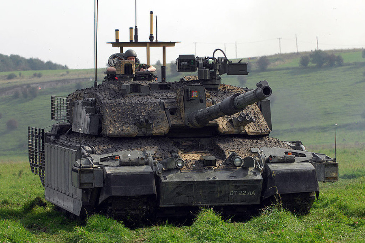 British Challenger 2 tank destroyed in combat for first time, Ukraine footage shows-VIDEO 