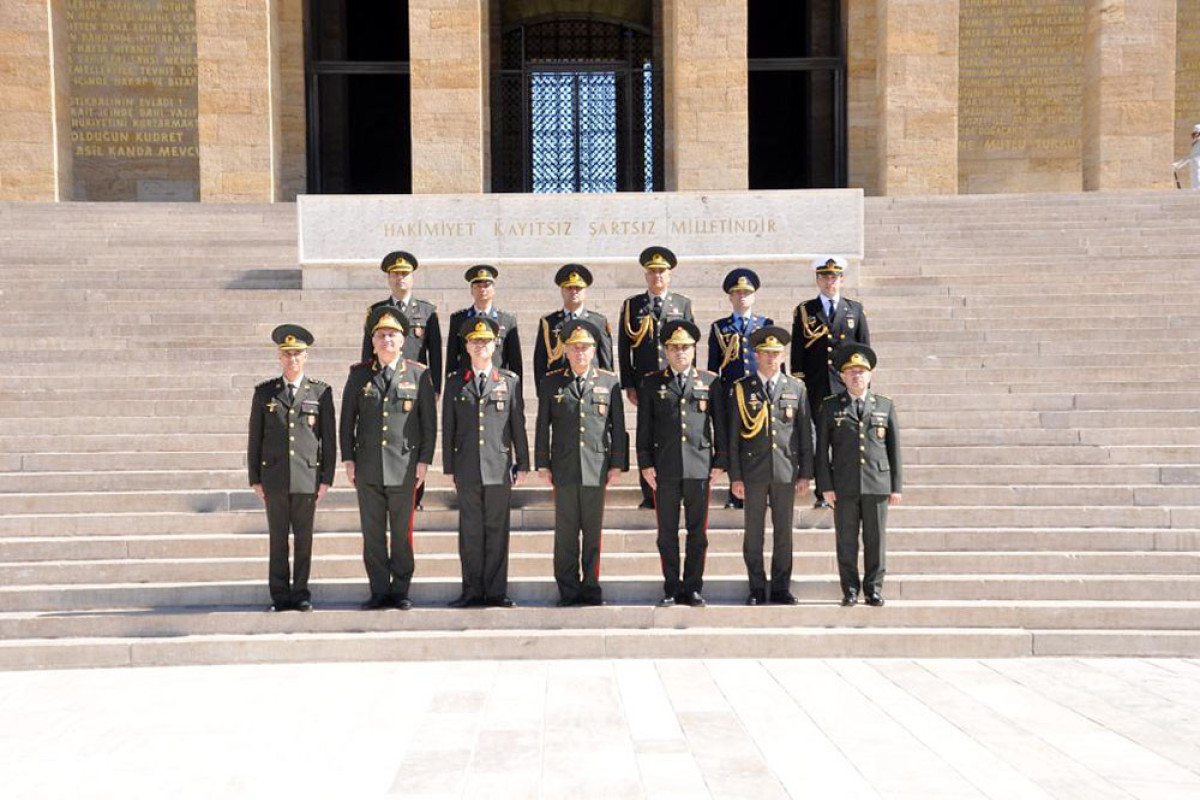 Chief of General Staff of Azerbaijan Army meets with his Turkish counterpart-UPDATED 