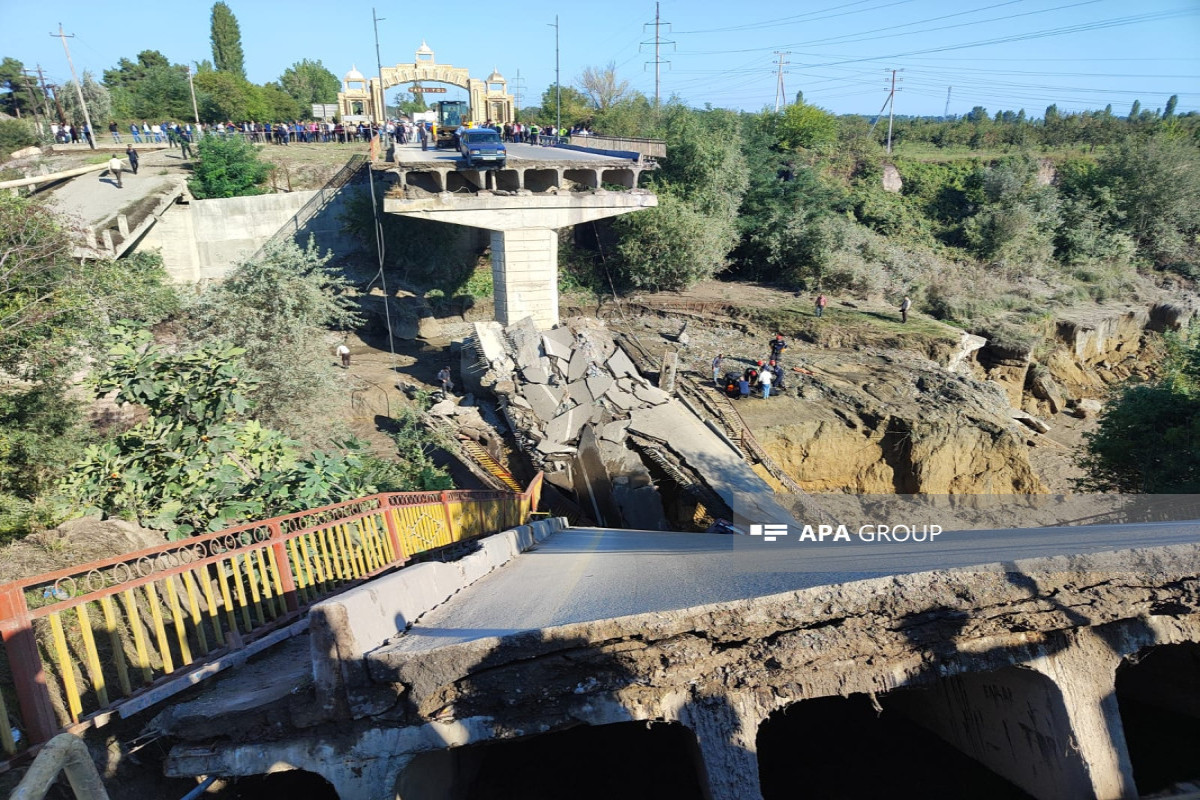3 people injured as bridge collapsed in Azerbaijan