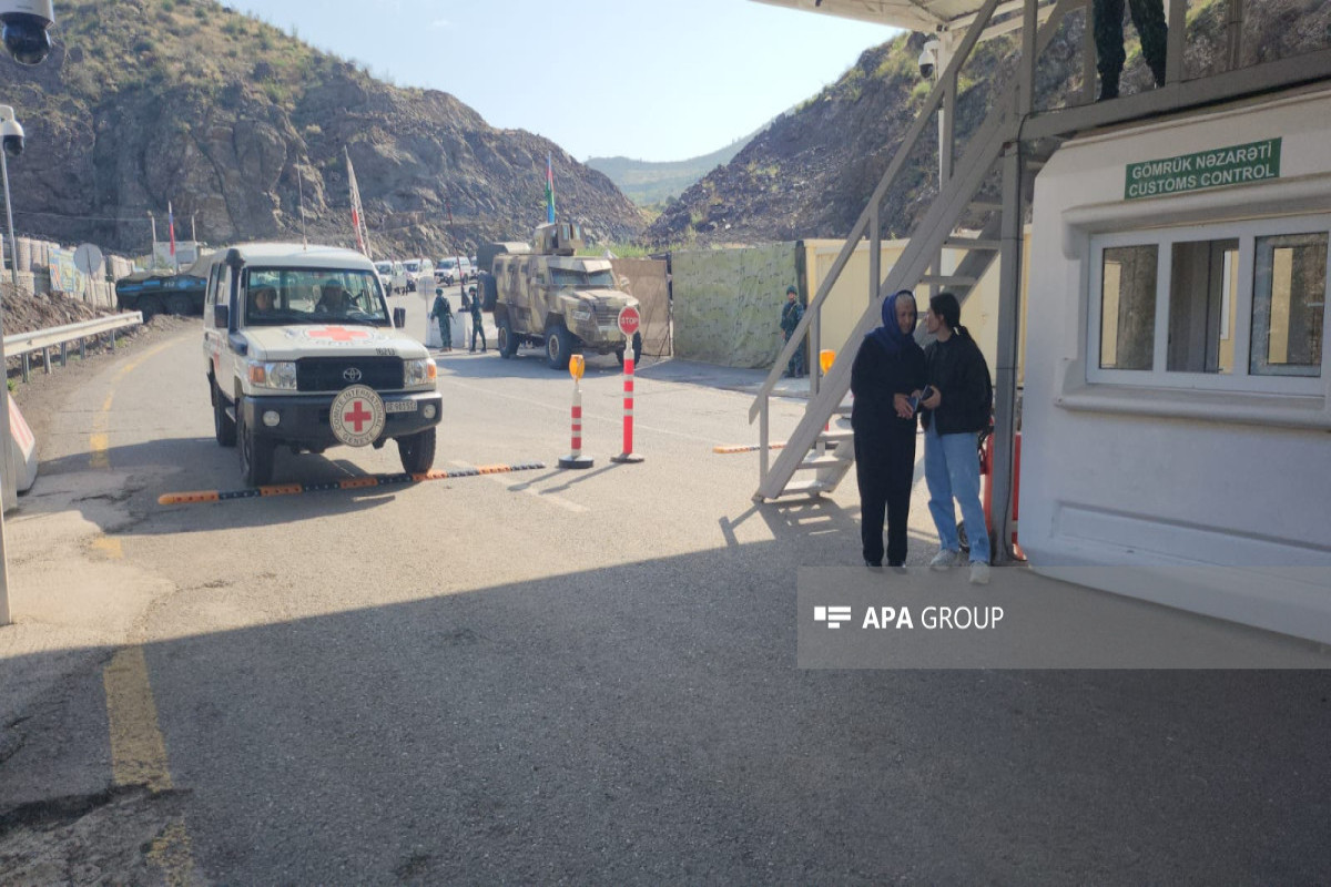 Azerbaijan once again ensures free passage of Armenian-origin residents through "Lachin" BCP-PHOTO -VIDEO 