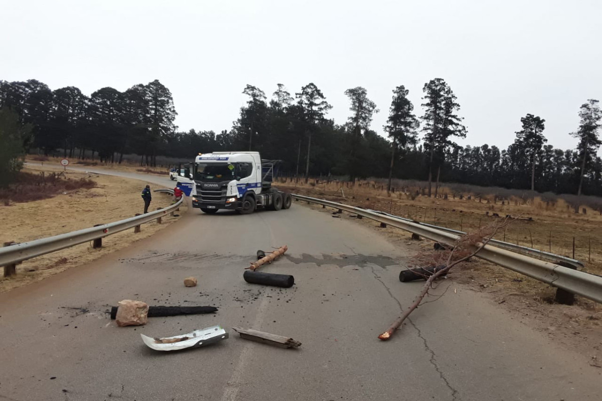 At least 20 mine staff killed in South Africa road accident: Officials