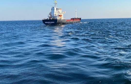 First big grain ship leaves Ukraine's Black Sea port