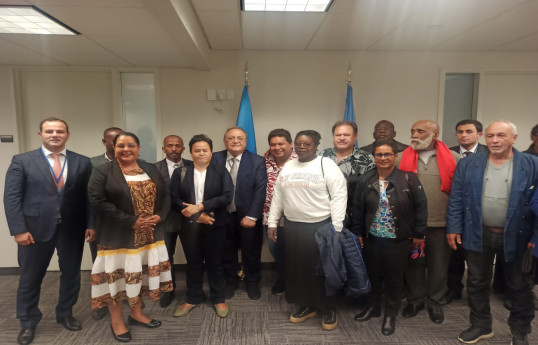 Permanent Representative of Azerbaijan to UN met with representatives of France's overseas territories